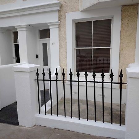The Ploughman'S Rest Apartment Brighton Exterior photo